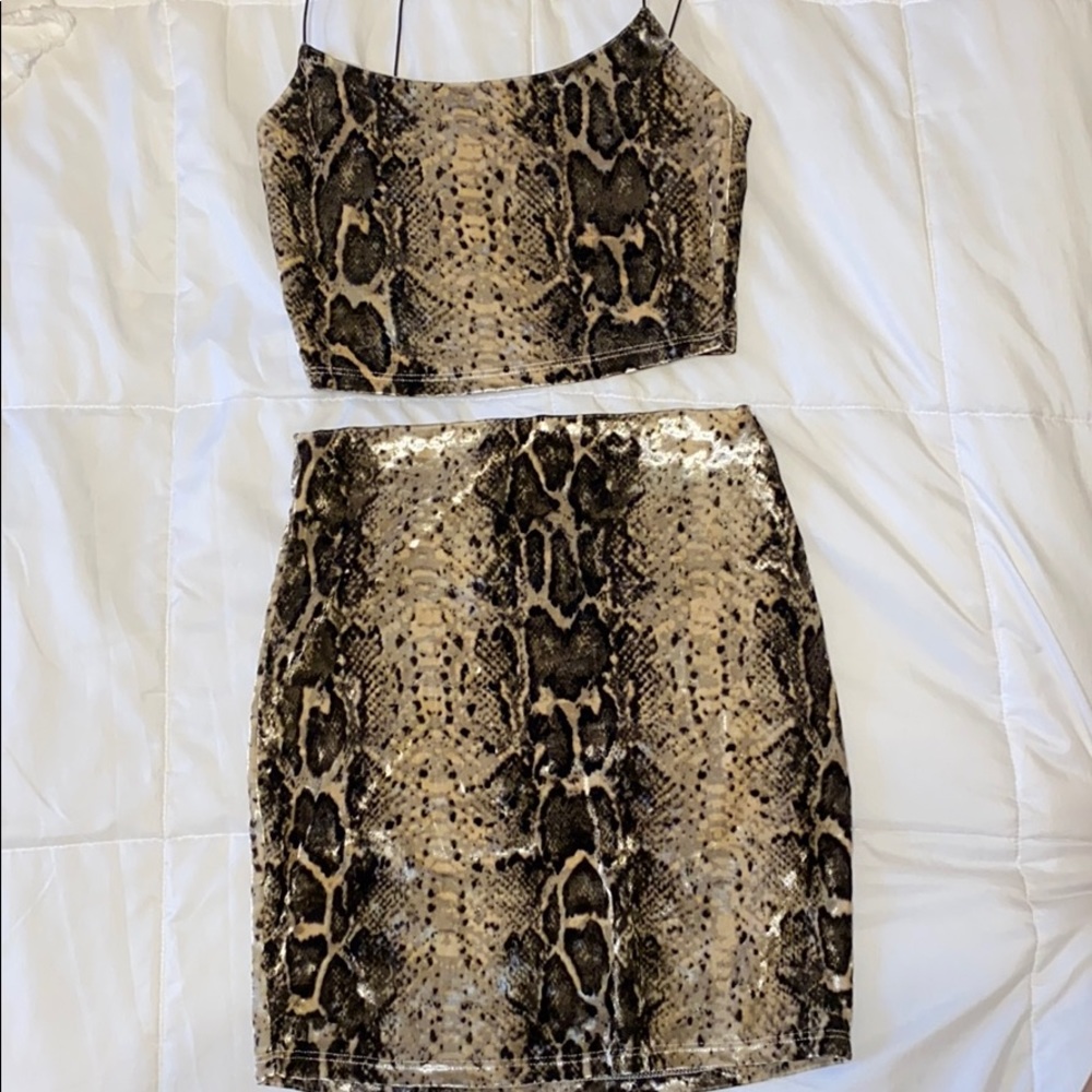 2 piece set